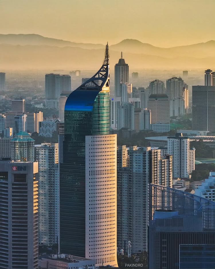 Menikmati Grade A Living: Fasilitas Unggulan Wisma 46 untuk Tenant