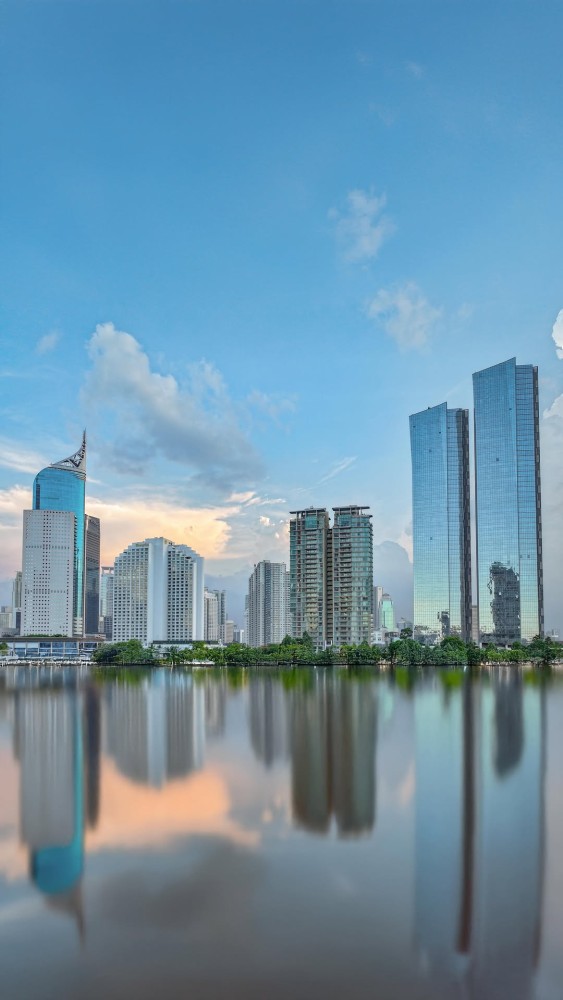 Mengenal Struktur Arsitektur Wisma 46: Ikon Skyline Jakarta yang Tak Lekang Waktu